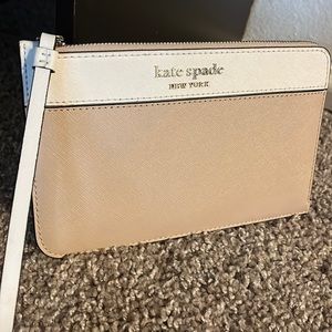NWOT Kate Spade Wristlet
